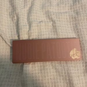 Laura Lee Los Angeles Nudie Patootie Palette